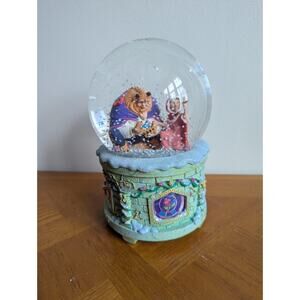 Beauty And The Beast 1991 Musical Wind Up Snowglobe Plays "Something There"